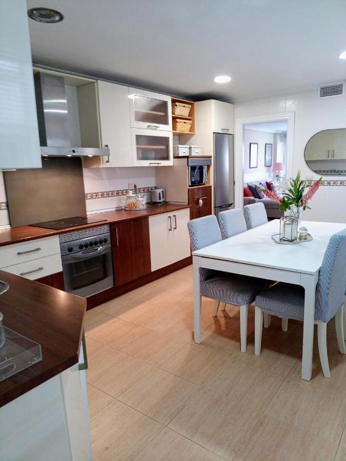 Espectacular Vivienda Junto A La Playa Y Paseo Maritimo En Almería Kültér fotó