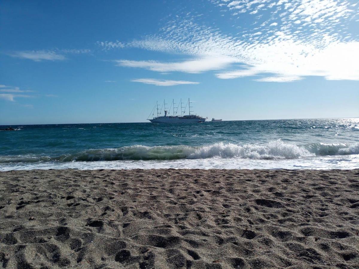 Espectacular Vivienda Junto A La Playa Y Paseo Maritimo En Almería Kültér fotó