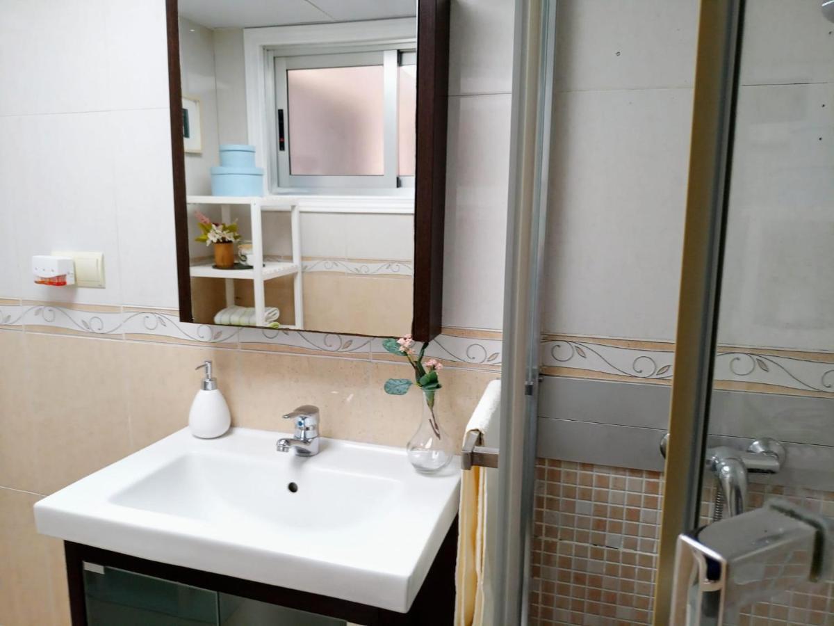 Espectacular Vivienda Junto A La Playa Y Paseo Maritimo En Almería Kültér fotó