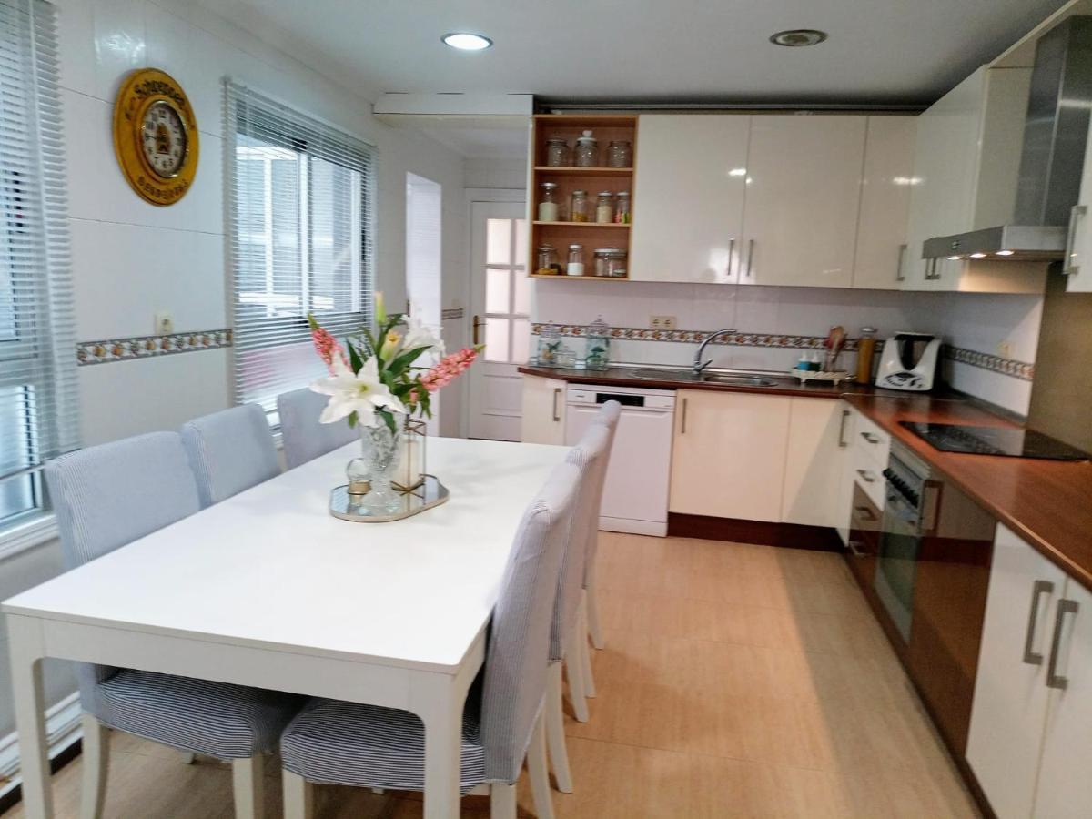 Espectacular Vivienda Junto A La Playa Y Paseo Maritimo En Almería Kültér fotó