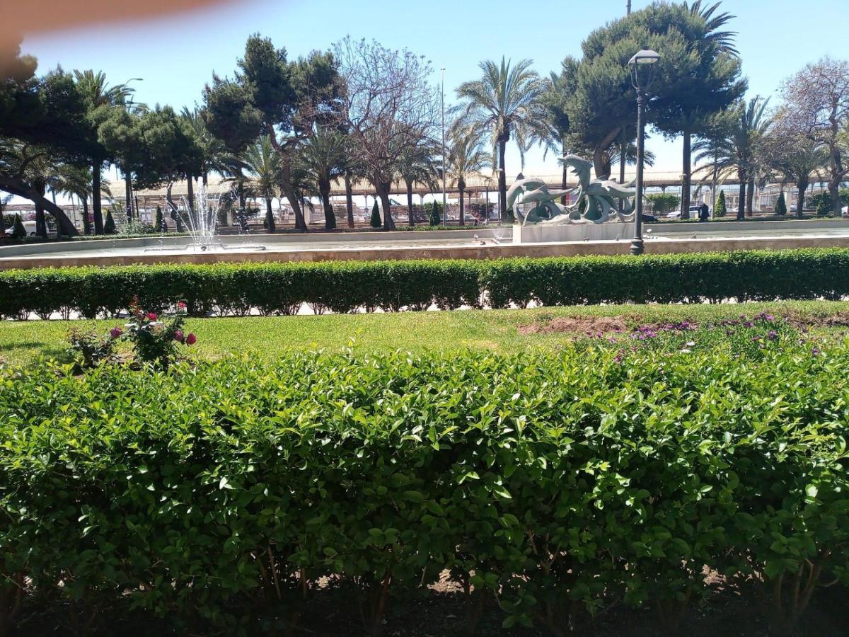 Espectacular Vivienda Junto A La Playa Y Paseo Maritimo En Almería Kültér fotó